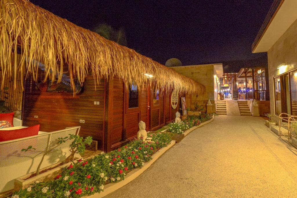 Kura Kura Resort Gili Meno Luaran gambar